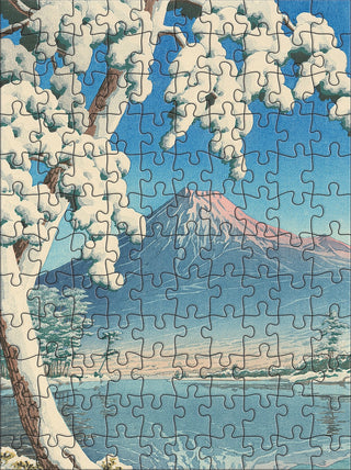 Kawase Hasui: Snowfall | 120 Piece Double-Sided Jigsaw Puzzle Set
