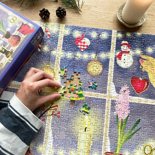 Christmas Window | 500 Piece Jigsaw Puzzle