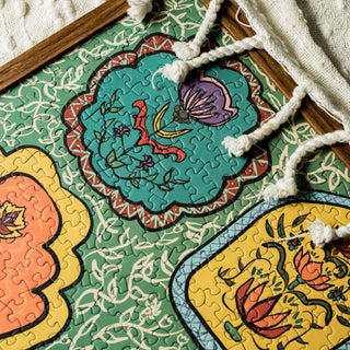 Timeless Blooms | 500 Piece Jigsaw Puzzle
