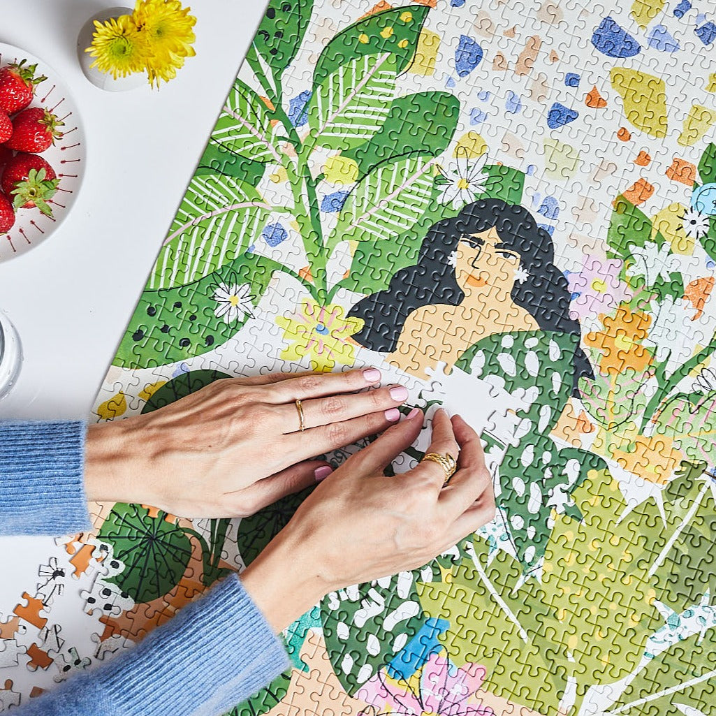 Bathing with Flowers | 800 Piece Jigsaw Puzzle